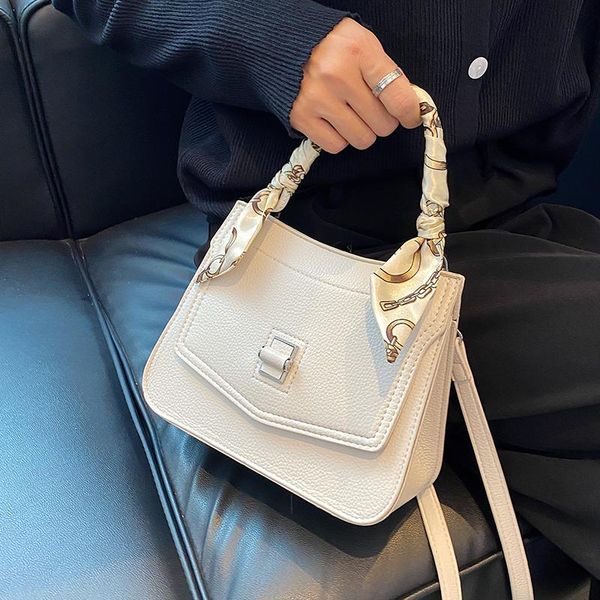 evening bags original brand high-end bag women's all-match 2021 fashion messenger handbag square shoulder
evening bags original brand high-end bag women's all-match 2021 fashion messenger handbag square shoulder