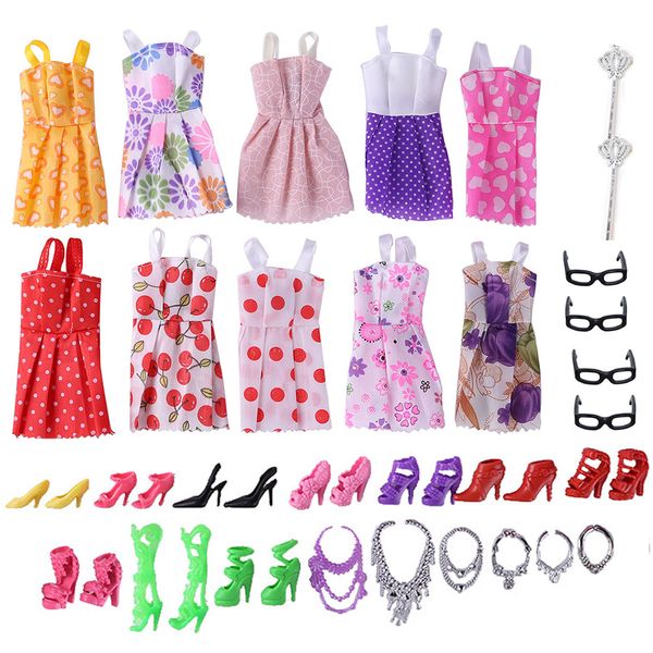 32pcs doll accessories set doll clothes dress skirts glasses plastic necklace high heel shoes magic wand kits juguetes new#38
32pcs doll accessories set doll clothes dress skirts glasses plastic necklace high heel shoes magic wand kits juguetes new#38