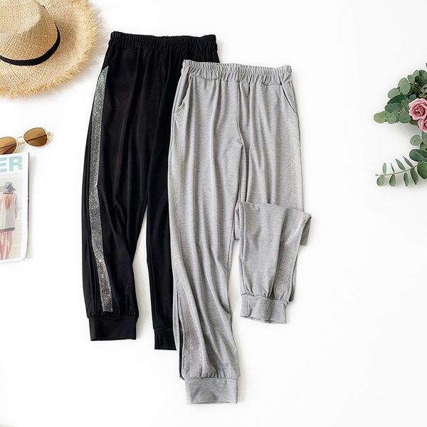 women's pants & capris 2021 summer arrival ankle-length haram drilled beading side stripe tencel cotton harem women, Black;white
women's pants & capris 2021 summer arrival ankle-length haram drilled beading side stripe tencel cotton harem women, Black;white