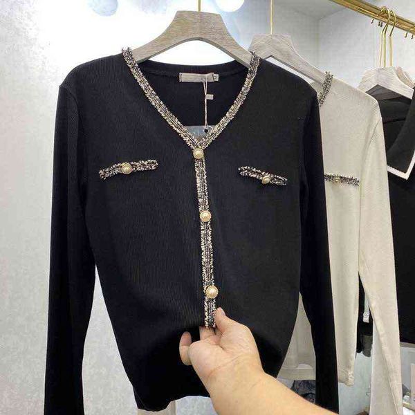 women's sweaters knitted version friendly soft v-neck raw edge small fragrance with bottom shirt black and white sweater long sleeve to, White;black
women's sweaters knitted version friendly soft v-neck raw edge small fragrance with bottom shirt black and white sweater long sleeve to, White;black