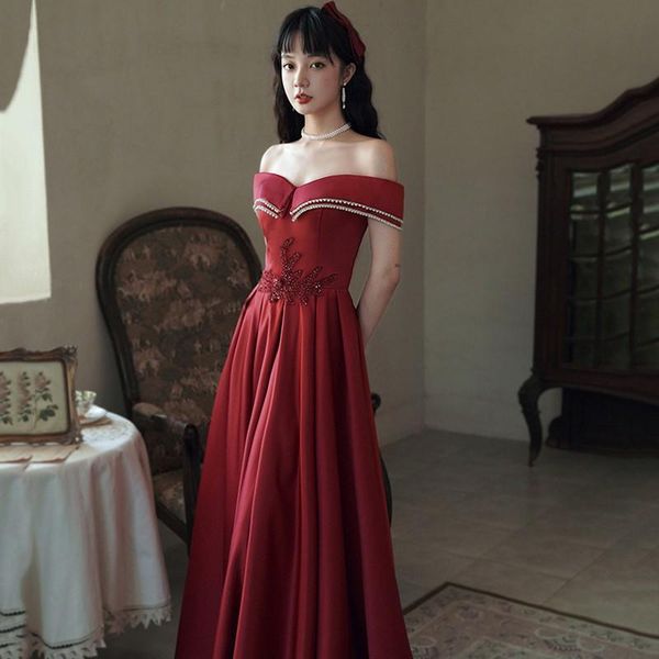 female elegant slash neck formal party dress exquisite appliques trim bride wedding dresses temperament long banquet gown ethnic clothing, Red
female elegant slash neck formal party dress exquisite appliques trim bride wedding dresses temperament long banquet gown ethnic clothing, Red