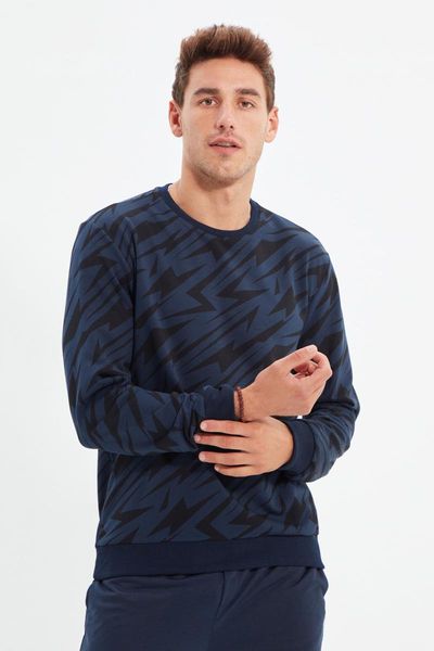 men's hoodies & sweatshirts trendyol men 's regular fit cycling neck sweatshirt tmnaw22sw1233, Black
men's hoodies & sweatshirts trendyol men 's regular fit cycling neck sweatshirt tmnaw22sw1233, Black