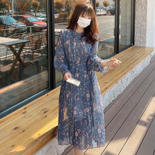 casual dresses blue floral chiffon long sleeved plus large size oversize korean fashion kawaii women's elegant autumn 2021 clothing, Black;gray
casual dresses blue floral chiffon long sleeved plus large size oversize korean fashion kawaii women's elegant autumn 2021 clothing, Black;gray