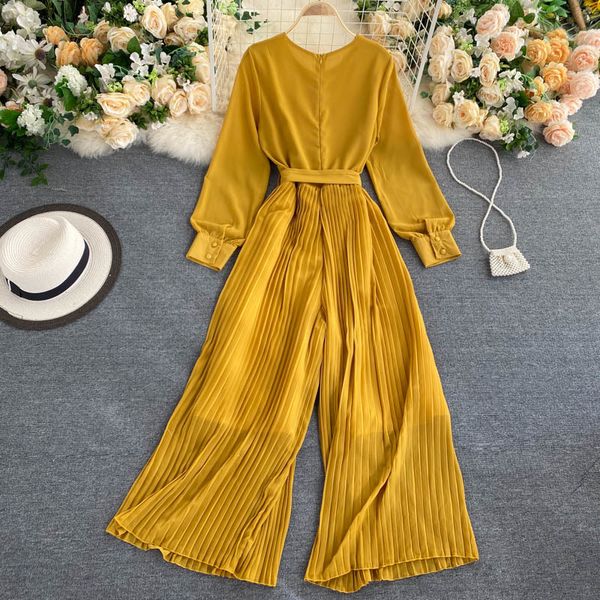 autumn women elegant solid jumpsuits office lady long sleeve belt o neck pleated wide leg trousers 210513, Black;white
autumn women elegant solid jumpsuits office lady long sleeve belt o neck pleated wide leg trousers 210513, Black;white
