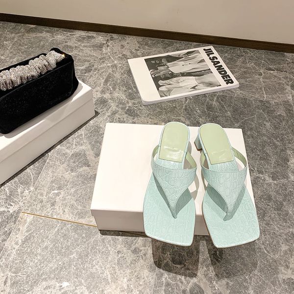 fashion designer women beach sandals crocodile pattern shoe flip flops loafers summer flats shoes ladies heel 4.5cm sandal leather slipper g, Black
fashion designer women beach sandals crocodile pattern shoe flip flops loafers summer flats shoes ladies heel 4.5cm sandal leather slipper g, Black