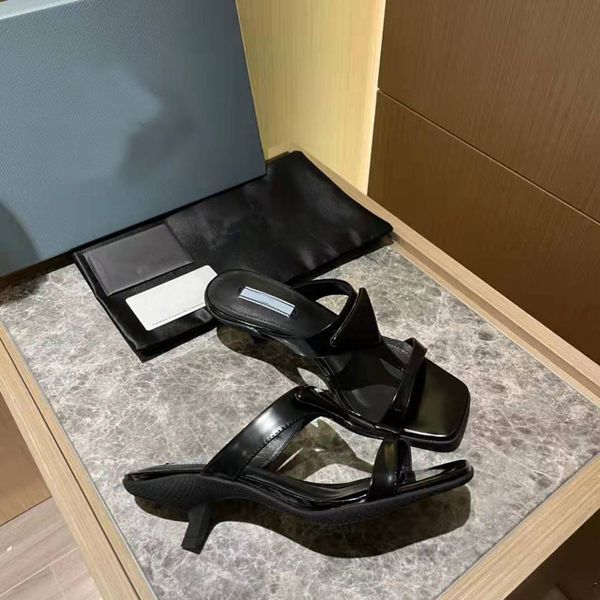 80% off shoes vallu summer new leather mid-heel fashionable and comfortable all-match plain female sandals, Black
80% off shoes vallu summer new leather mid-heel fashionable and comfortable all-match plain female sandals, Black