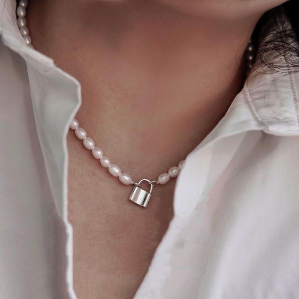 pendant necklaces korean imitation pearl necklace lock for women vintage gold silver color choker collar party jewelry gift
pendant necklaces korean imitation pearl necklace lock for women vintage gold silver color choker collar party jewelry gift