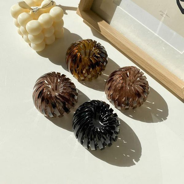 hair accessories 1pcs simple vintage claw bird nest shape meatball head clips temperament ponytail buckle hairstyle
hair accessories 1pcs simple vintage claw bird nest shape meatball head clips temperament ponytail buckle hairstyle