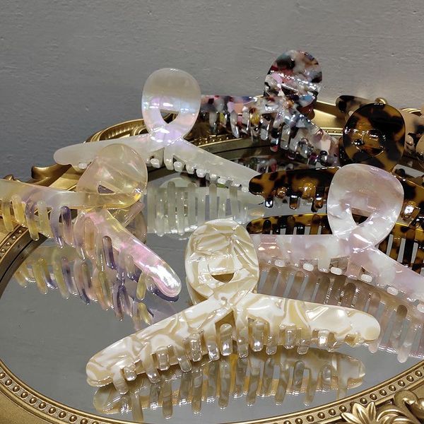 hair clips & barrettes fashion textured geometric head clip acetic acid leopard large temperament catch headwear tools accessories, Golden;silver
hair clips & barrettes fashion textured geometric head clip acetic acid leopard large temperament catch headwear tools accessories, Golden;silver
