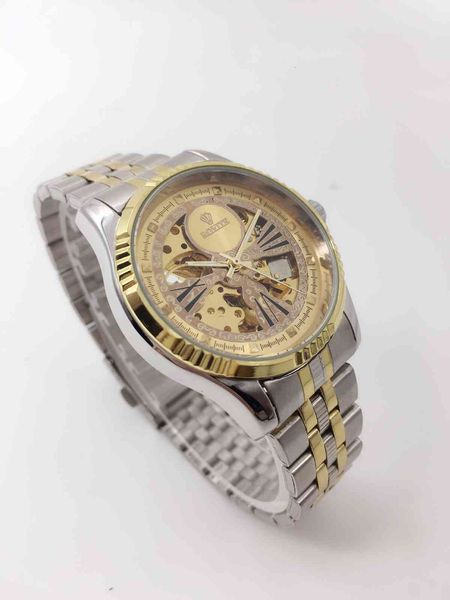 new waterproof mechanical watch luminous steel shell band round business men's, Slivery;brown
new waterproof mechanical watch luminous steel shell band round business men's, Slivery;brown