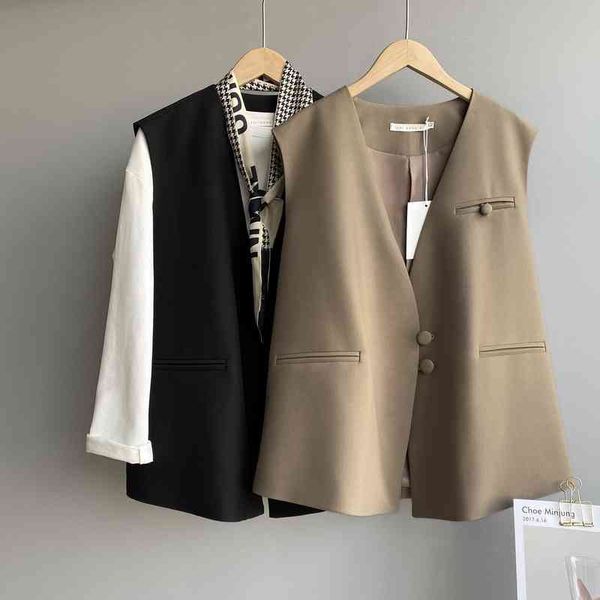 simple solid all match blazer tank women korean fashion casual pockets suits vest chic femme waistcoat 210514, Black;white
simple solid all match blazer tank women korean fashion casual pockets suits vest chic femme waistcoat 210514, Black;white