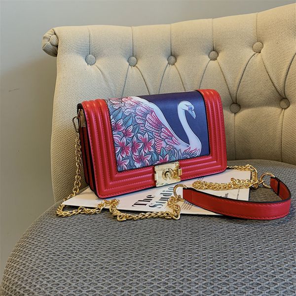wholesale ladies leather shoulder bags elegant classic small fragrant wind chain bag personality totem painted retro handbag sweet gold buck
wholesale ladies leather shoulder bags elegant classic small fragrant wind chain bag personality totem painted retro handbag sweet gold buck