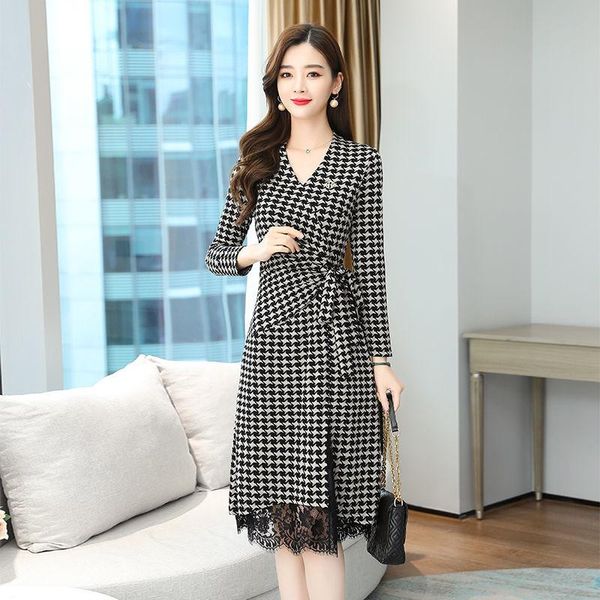 casual dresses 2021 autumn dress, celebrity style, high-grade printing and knitting temperament, covering the belly showing thin, Black;gray
casual dresses 2021 autumn dress, celebrity style, high-grade printing and knitting temperament, covering the belly showing thin, Black;gray