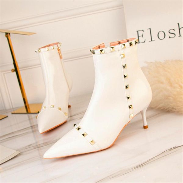 boots 2021 european thin women's fashion rivet pointed toe leather short woman high heels elastic knitting sock, Black
boots 2021 european thin women's fashion rivet pointed toe leather short woman high heels elastic knitting sock, Black