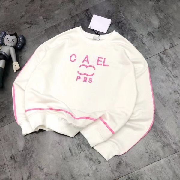 brand hoodie chaopai xiaoxiangfeng 2021 autumn new embroidery korean loose round neck urban leisure terry pullover, Black
brand hoodie chaopai xiaoxiangfeng 2021 autumn new embroidery korean loose round neck urban leisure terry pullover, Black