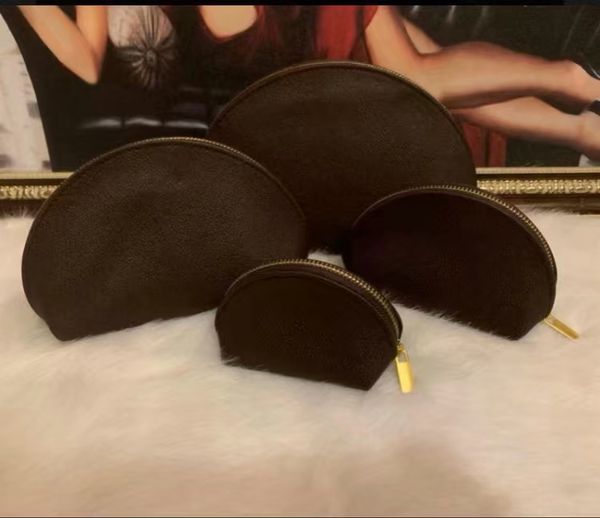 4pcs/set women cosmetic bags famous makeup bag designer travel pouch make up bag ladies cluch purses organizador toiletry bag
4pcs/set women cosmetic bags famous makeup bag designer travel pouch make up bag ladies cluch purses organizador toiletry bag