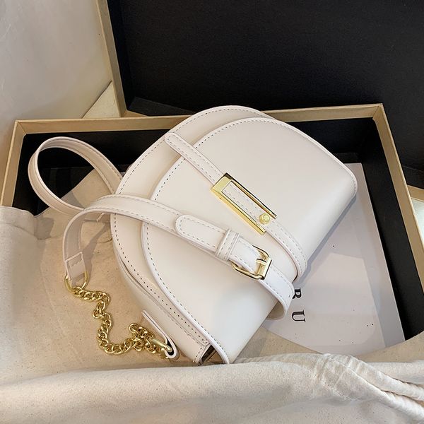 niche design high-end style bag 2021 new fashion womens chain messenger bag all-match saddle bag shoulder width 21cm
niche design high-end style bag 2021 new fashion womens chain messenger bag all-match saddle bag shoulder width 21cm