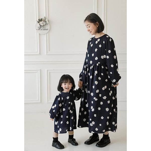 spring baby girls flowers sweet hubble bubble sleeve straight dress girl's dresses, Red;yellow
spring baby girls flowers sweet hubble bubble sleeve straight dress girl's dresses, Red;yellow