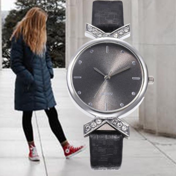 wristwatches casual leather quartz watch with diamonds british fashion ladies women gender watches for girls, Slivery;brown
wristwatches casual leather quartz watch with diamonds british fashion ladies women gender watches for girls, Slivery;brown