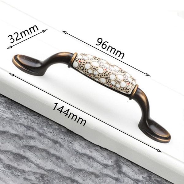 handles & pulls 1pc antique bronze ceramic european style cupboard wardrobe wine cabinet kitchen closet door homw improvement
handles & pulls 1pc antique bronze ceramic european style cupboard wardrobe wine cabinet kitchen closet door homw improvement