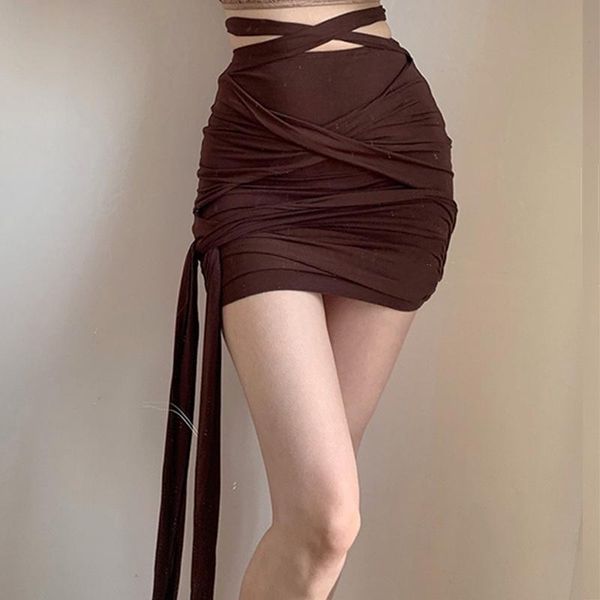 skirts ins european and american fashion design half-length skirt female cross strap high-waisted solid color hip mini, Black
skirts ins european and american fashion design half-length skirt female cross strap high-waisted solid color hip mini, Black