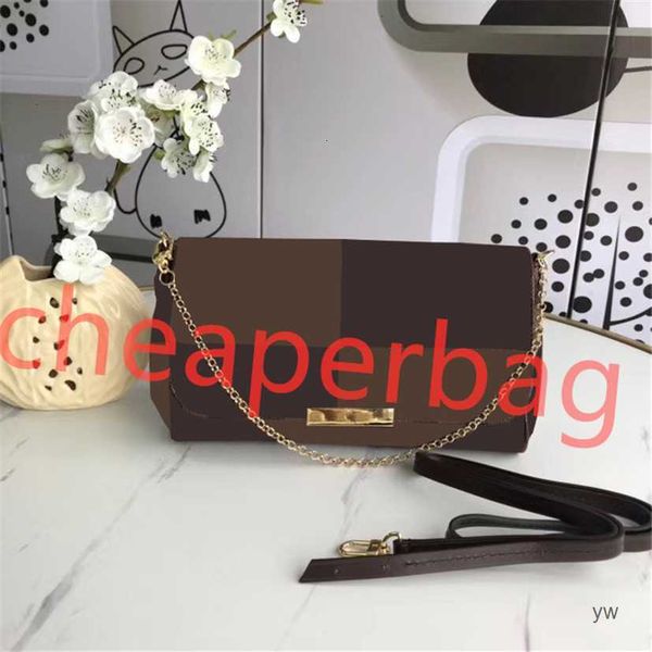 bag fashion bags chain men's and women's classic hands pu crossbody shoulder tote lk6688
bag fashion bags chain men's and women's classic hands pu crossbody shoulder tote lk6688