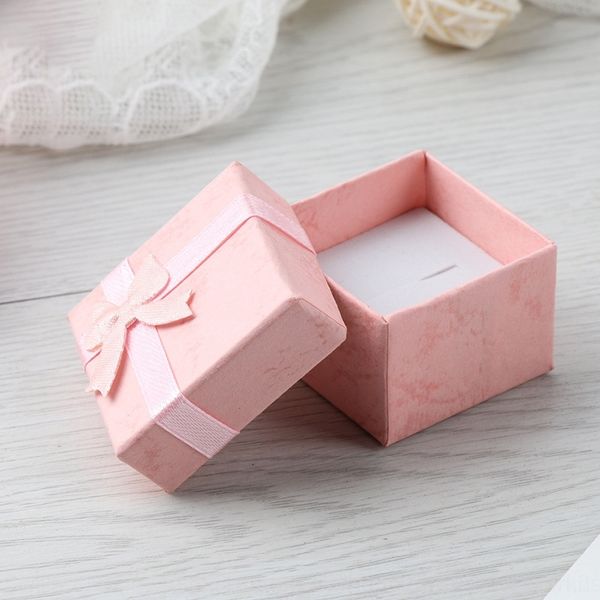 DMD4 es packing cloud paper multi color square bow ear jewelry bag jewelry packaging boxes ring ring box, Black;white
DMD4 es packing cloud paper multi color square bow ear jewelry bag jewelry packaging boxes ring ring box, Black;white