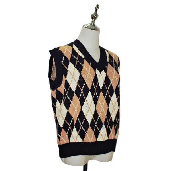 2021 women's sweater winter vest arctic wool + sheep wool fashion women's sweater color plaid trend v-neck, White;black
2021 women's sweater winter vest arctic wool + sheep wool fashion women's sweater color plaid trend v-neck, White;black