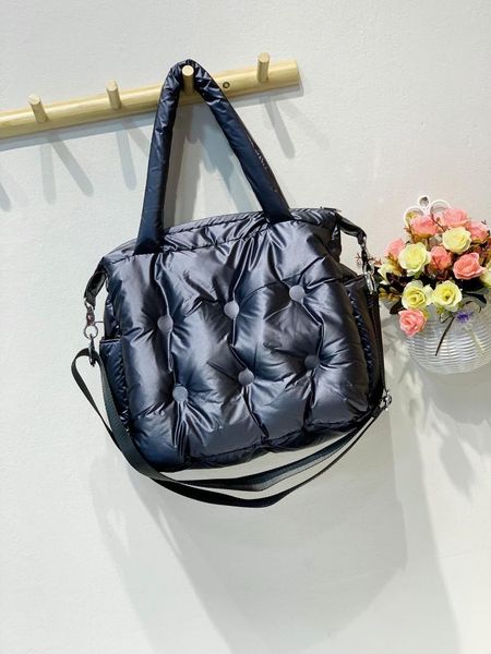 evening bags women's cotton bag autumn and winter fashion jacket space air portable shoulder back down women hand
evening bags women's cotton bag autumn and winter fashion jacket space air portable shoulder back down women hand