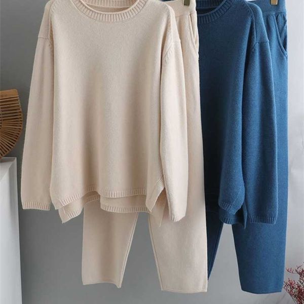 2 pieces set women knitted tracksuit o-neck sweater + granny pants female sweater suit homewear 211126, White
2 pieces set women knitted tracksuit o-neck sweater + granny pants female sweater suit homewear 211126, White