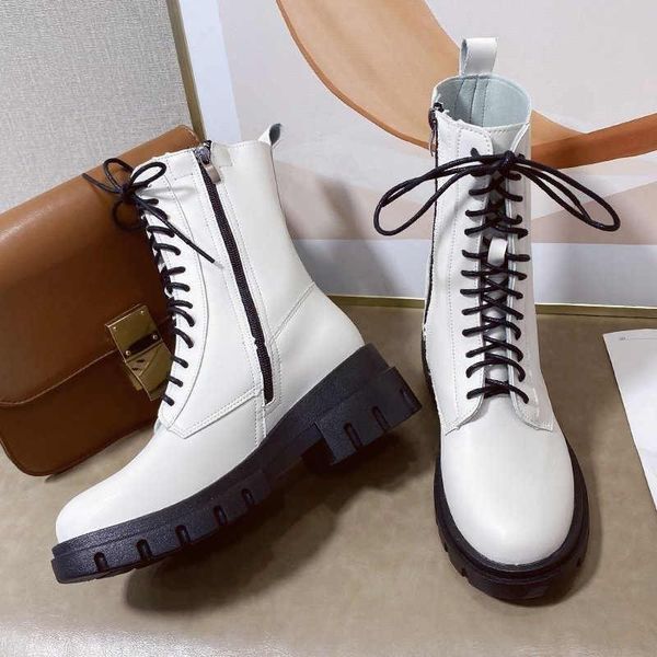 boots 2021 autumn wild women british thick non-slip high heels women's lace up motorcycle, Black
boots 2021 autumn wild women british thick non-slip high heels women's lace up motorcycle, Black
