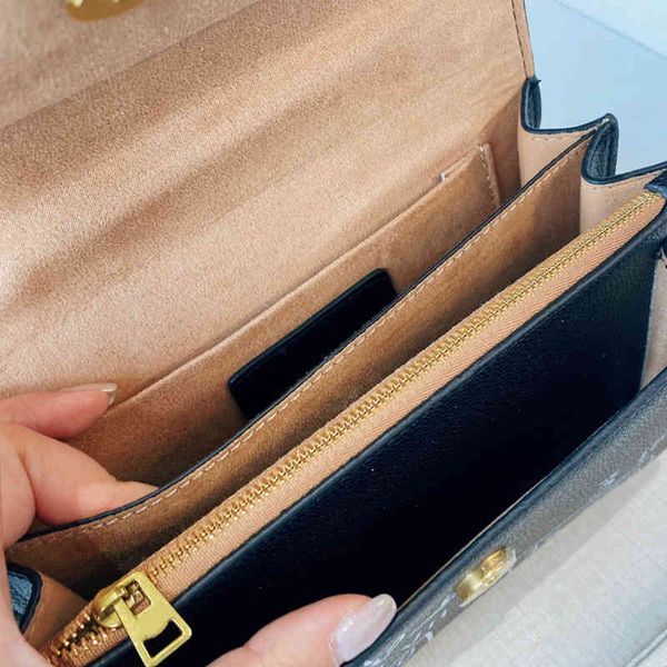 evening bags luxury designer mini crossbody bag shoulder gold chain genuine leather different colors various styles fashion brand with origi
evening bags luxury designer mini crossbody bag shoulder gold chain genuine leather different colors various styles fashion brand with origi