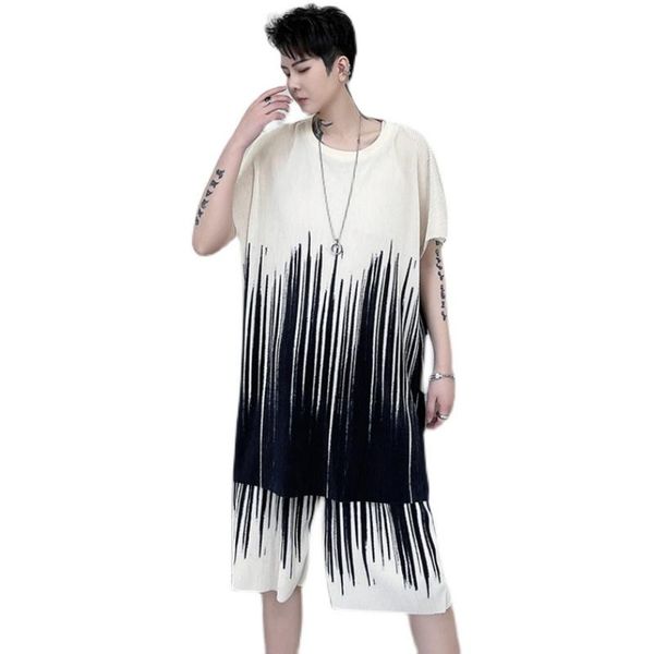 men's tracksuits summer mens sets hip hop clothes streetwear 2 pieces shorts t shirt white and black color, Gray
men's tracksuits summer mens sets hip hop clothes streetwear 2 pieces shorts t shirt white and black color, Gray