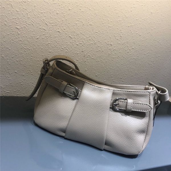 luxury designer crossbody shoulder backpack handbags tote bag bags handbags wallet purse online store one shoulder messenger for middle aged
luxury designer crossbody shoulder backpack handbags tote bag bags handbags wallet purse online store one shoulder messenger for middle aged