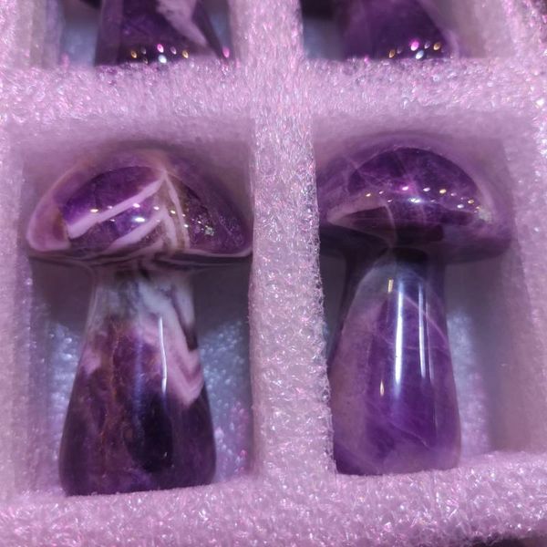 1pcs natural fantasy crystal mushroom carved crafts decor quartz healing reiki statue trinket gift ornament decorative objects & figurines
1pcs natural fantasy crystal mushroom carved crafts decor quartz healing reiki statue trinket gift ornament decorative objects & figurines
