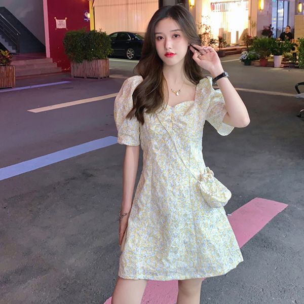 sundresses for women summer french party dresses puff sleeve mini elegant floral dress females casual bandage 2021 korean apparel, White;black
sundresses for women summer french party dresses puff sleeve mini elegant floral dress females casual bandage 2021 korean apparel, White;black