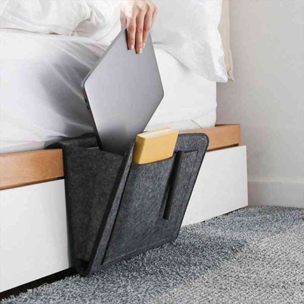 home sofa students bedside cosmetic bags sundries hanging storage makeup organizer pocket pouch maleta de maquiagem
home sofa students bedside cosmetic bags sundries hanging storage makeup organizer pocket pouch maleta de maquiagem