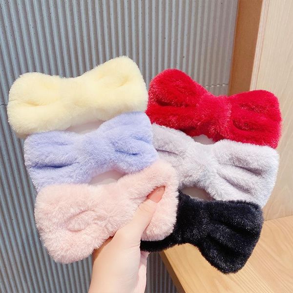 hair accessories warm color hairpin plush barrettes clip headdress girl's heart bow girls clips, Slivery;white
hair accessories warm color hairpin plush barrettes clip headdress girl's heart bow girls clips, Slivery;white