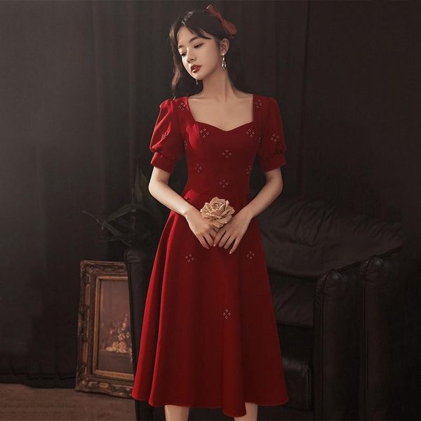 burgundy elegant v-neck backless banquet gown female exquisite bride wedding dresses temperament vintage evening party dress ethnic clothing, Red
burgundy elegant v-neck backless banquet gown female exquisite bride wedding dresses temperament vintage evening party dress ethnic clothing, Red