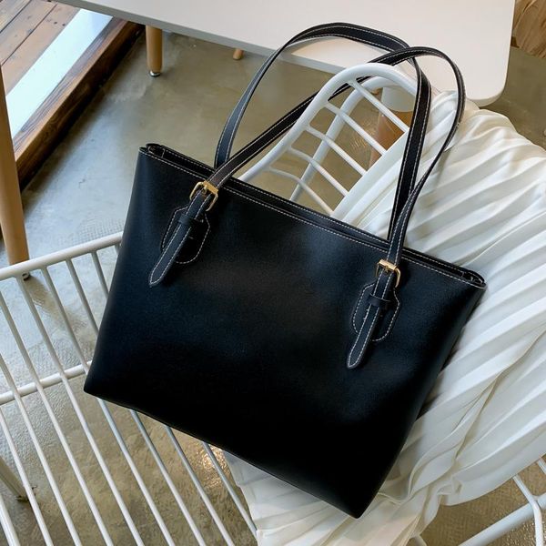evening bags ins woven flap crossbody bag 2021 fashion pu leather women's designer handbag tote shoulder messenger
evening bags ins woven flap crossbody bag 2021 fashion pu leather women's designer handbag tote shoulder messenger