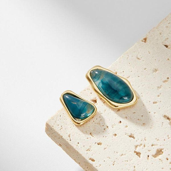 stud retro asymmetry geometry resin earrings for women korean trendy jewelry female fashion delicate luxurious ear studs, Golden;silver
stud retro asymmetry geometry resin earrings for women korean trendy jewelry female fashion delicate luxurious ear studs, Golden;silver