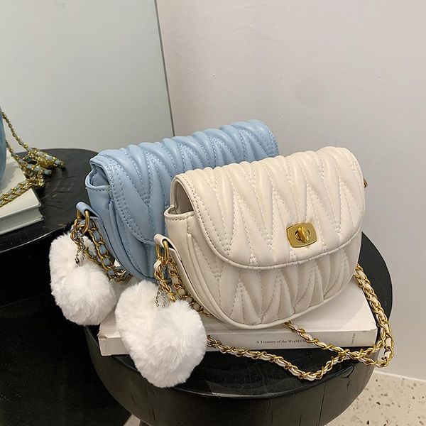 shoulder bags niche design handbags 2021 fashion chain bag messenger rhombus saddle width: 20cm
shoulder bags niche design handbags 2021 fashion chain bag messenger rhombus saddle width: 20cm
