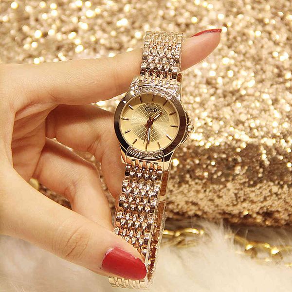 watch women's rose gold inlaid diamond micro luminous quartz steel band waterproof small bracelet fashion korean, Slivery;brown
watch women's rose gold inlaid diamond micro luminous quartz steel band waterproof small bracelet fashion korean, Slivery;brown