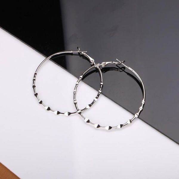 hoop & huggie gold and silver color big earring for women 50mm circle fashion accessories round simple earing, Golden;silver
hoop & huggie gold and silver color big earring for women 50mm circle fashion accessories round simple earing, Golden;silver