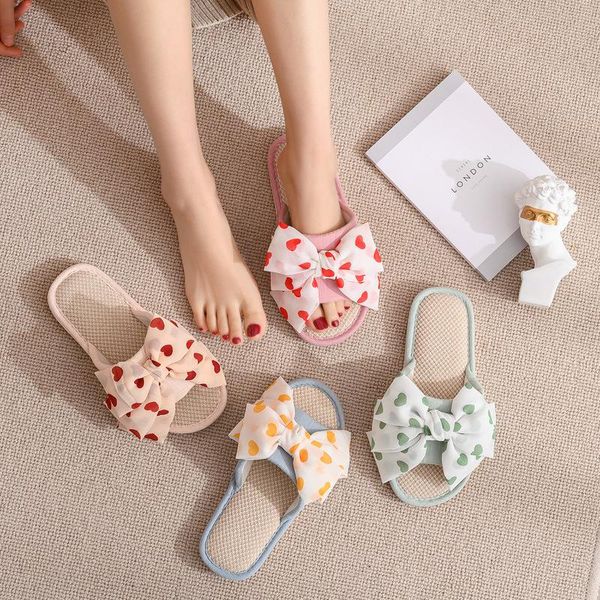 slippers home linen breathable cool female summer indoor cloth art love bowknot comfortable, Black
slippers home linen breathable cool female summer indoor cloth art love bowknot comfortable, Black
