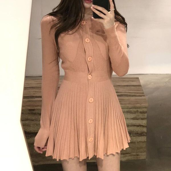 casual dresses korean chic celebrity style elegant round neck single breasted slim fit small short pleated knitted dress, Black;gray
casual dresses korean chic celebrity style elegant round neck single breasted slim fit small short pleated knitted dress, Black;gray
