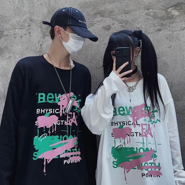 women's t-shirt men's and trend hip hop street graffiti letter printing lovers base long sleeve, White
women's t-shirt men's and trend hip hop street graffiti letter printing lovers base long sleeve, White