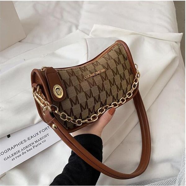 evening bags underarm bag 2021 printed material chain trend summer women's shoulder
evening bags underarm bag 2021 printed material chain trend summer women's shoulder