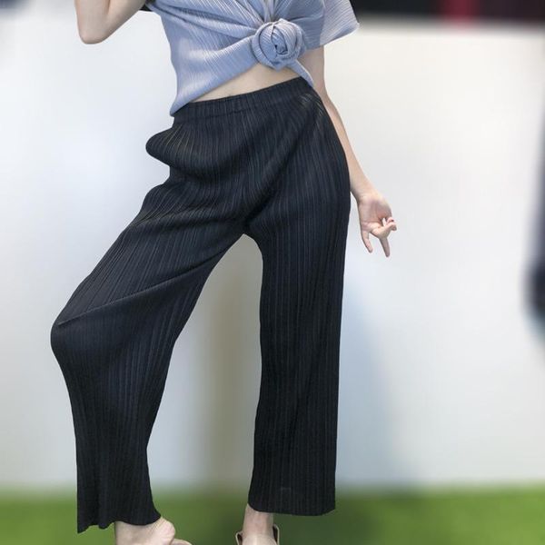 women's pants & capris casual trousers miyake pleated british with wide legs black pant, Black;white
women's pants & capris casual trousers miyake pleated british with wide legs black pant, Black;white