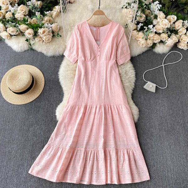 bohemian women hollow out dress vintage v-neck short sleeve beach party sweet vestidos female fashion pink/white robe summer new y0603, Black;gray
bohemian women hollow out dress vintage v-neck short sleeve beach party sweet vestidos female fashion pink/white robe summer new y0603, Black;gray